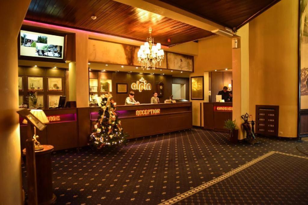 بويانا براسوف Alpin Resort Apartments Deluxe 2406 المظهر الخارجي الصورة