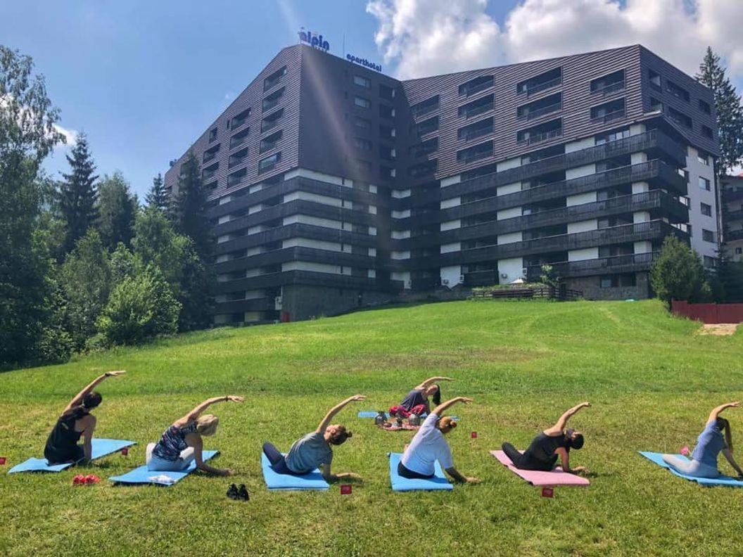 بويانا براسوف Alpin Resort Apartments Deluxe 2406 المظهر الخارجي الصورة